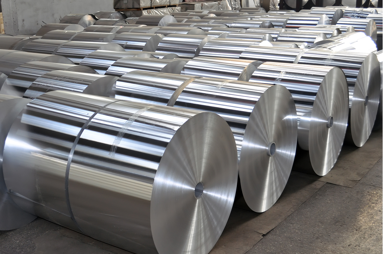 Steel производитель. Металлические материалы. Легированная нержавеющая сталь. Рулон алюминиевый. Алюминий в рулонах.