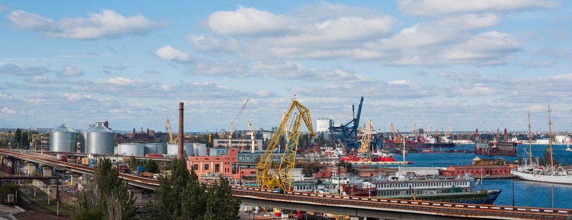 Перевалка грузов через Астрахань и Олю