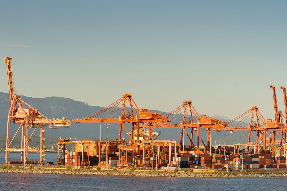 стального квадрата