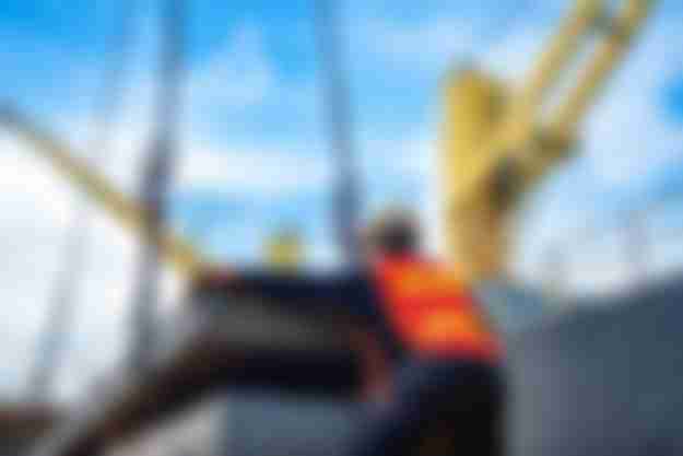 Поставки слябов из России в Турцию в сентябре снизились на 0,5% 